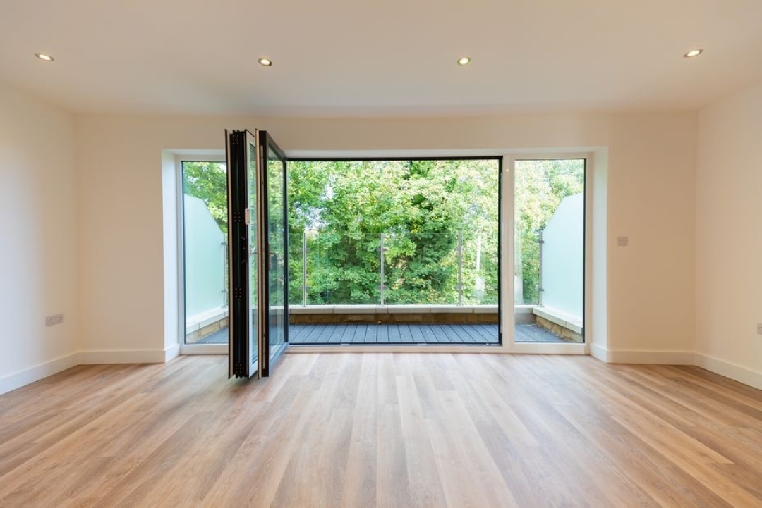 Manor Rise - Kiveton Park Station -