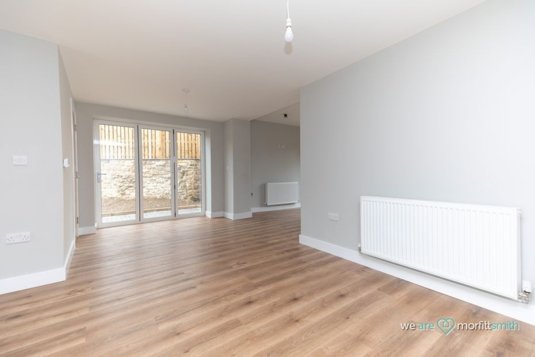 10 Manor Road, Kiveton Park Station -