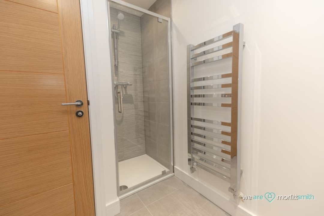 10 Manor Road, Kiveton Park Station -