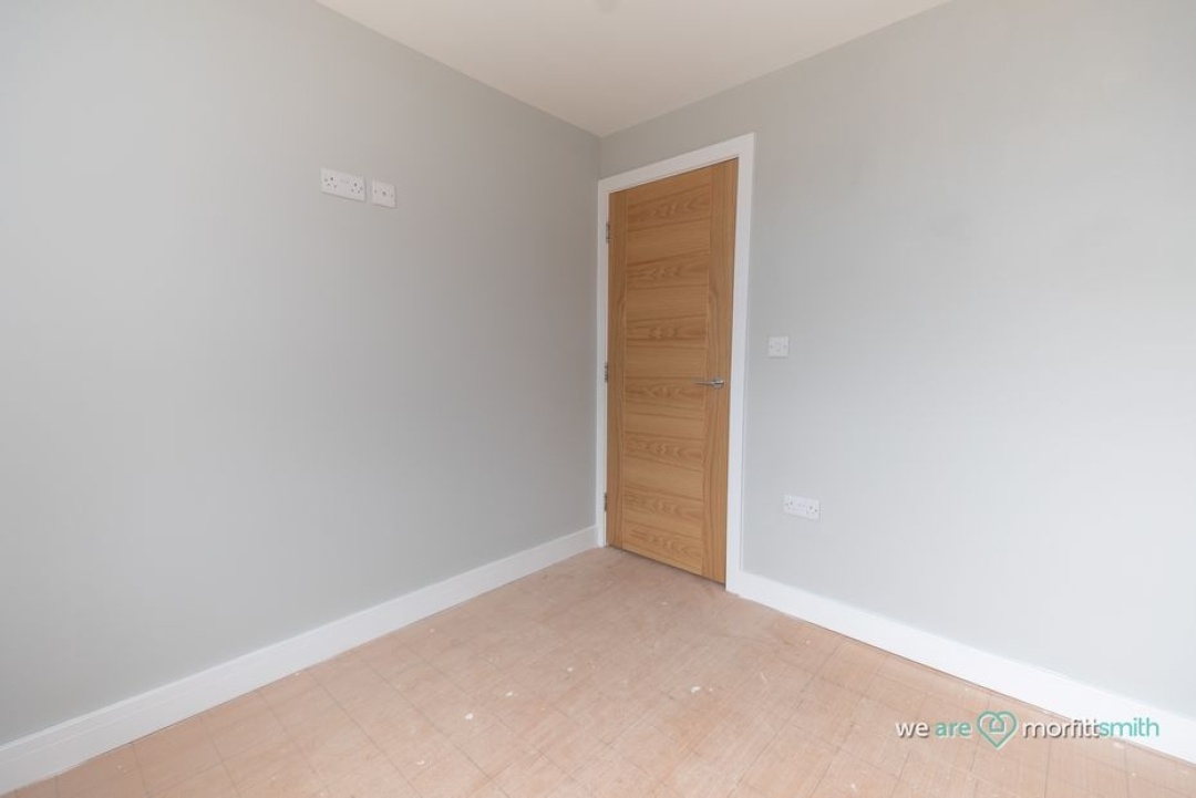 10 Manor Road, Kiveton Park Station -