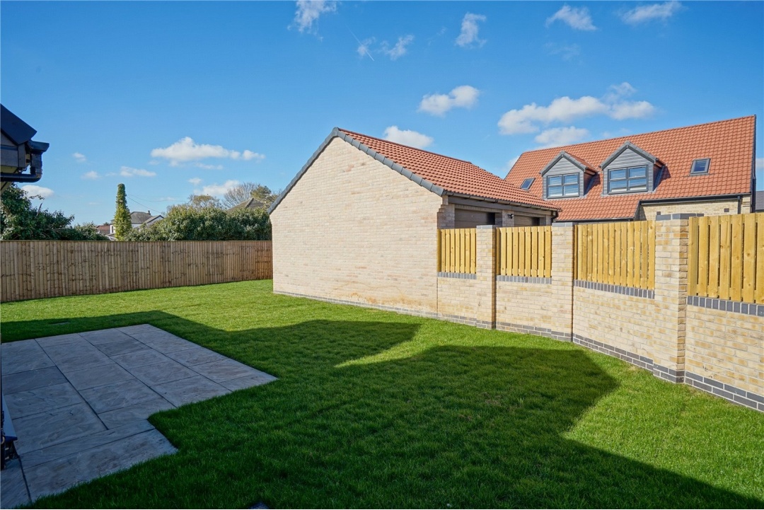 Broadwalk Mews - Finningley, Doncaster -