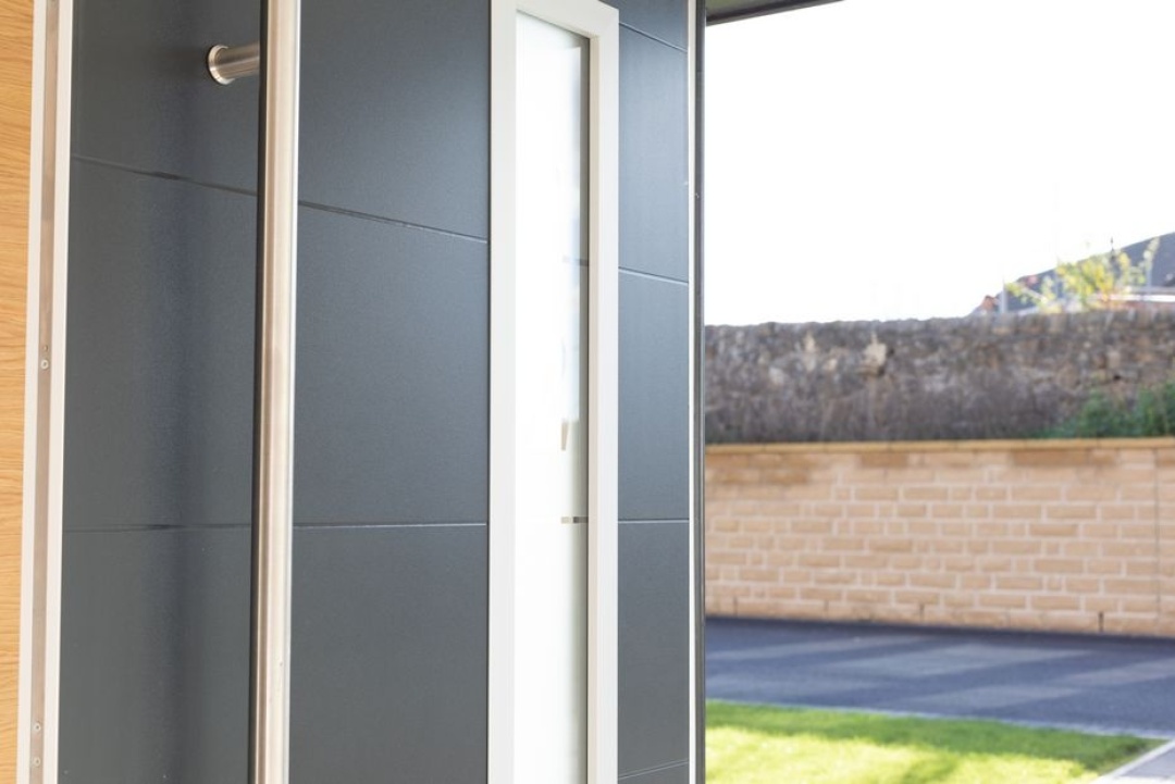 Manor Rise - Kiveton Park Station -