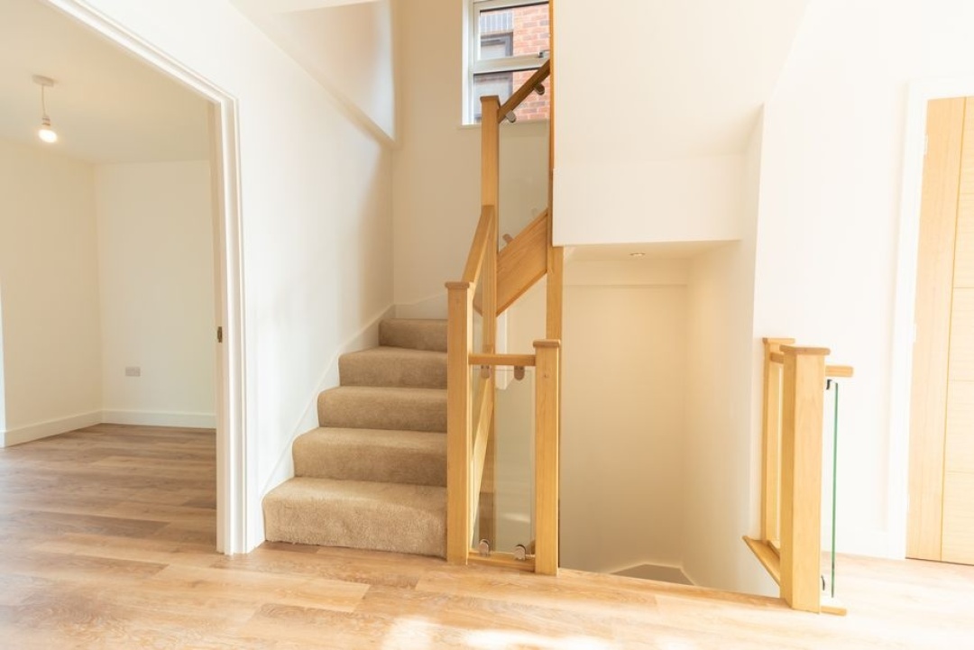 Manor Rise - Kiveton Park Station -