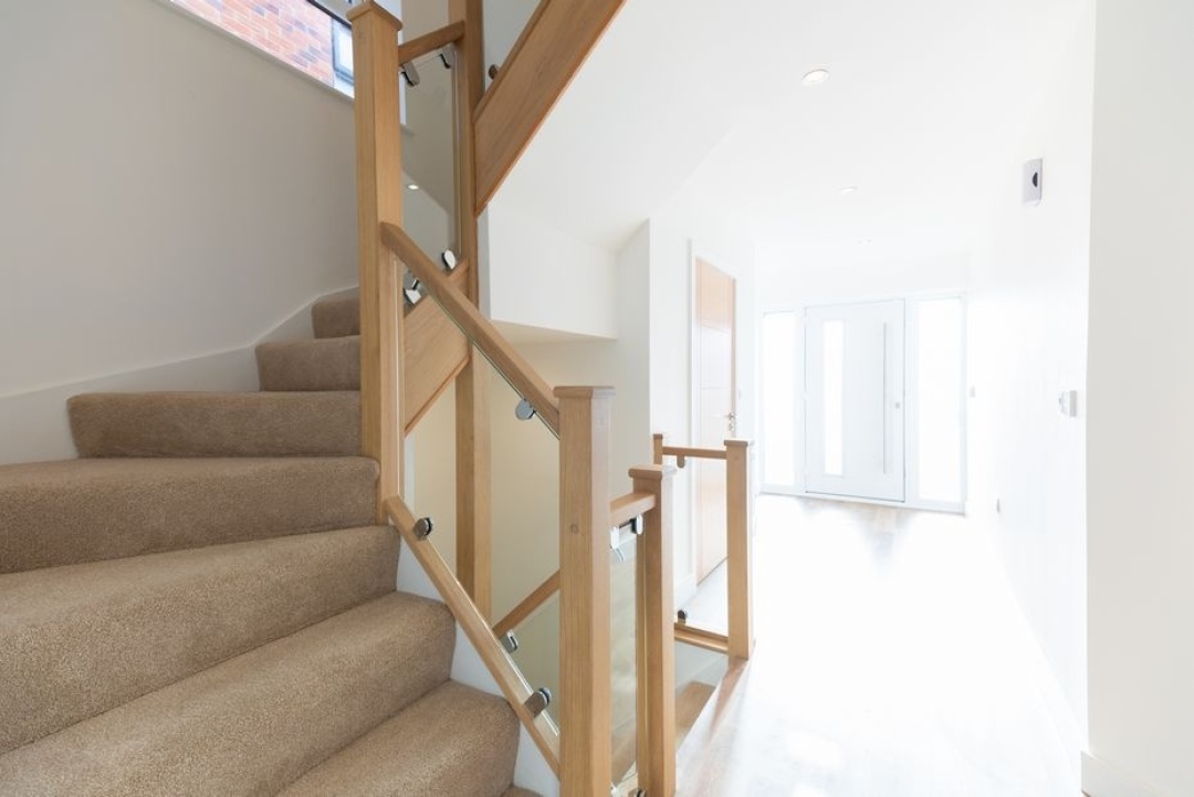 Manor Rise - Kiveton Park Station -