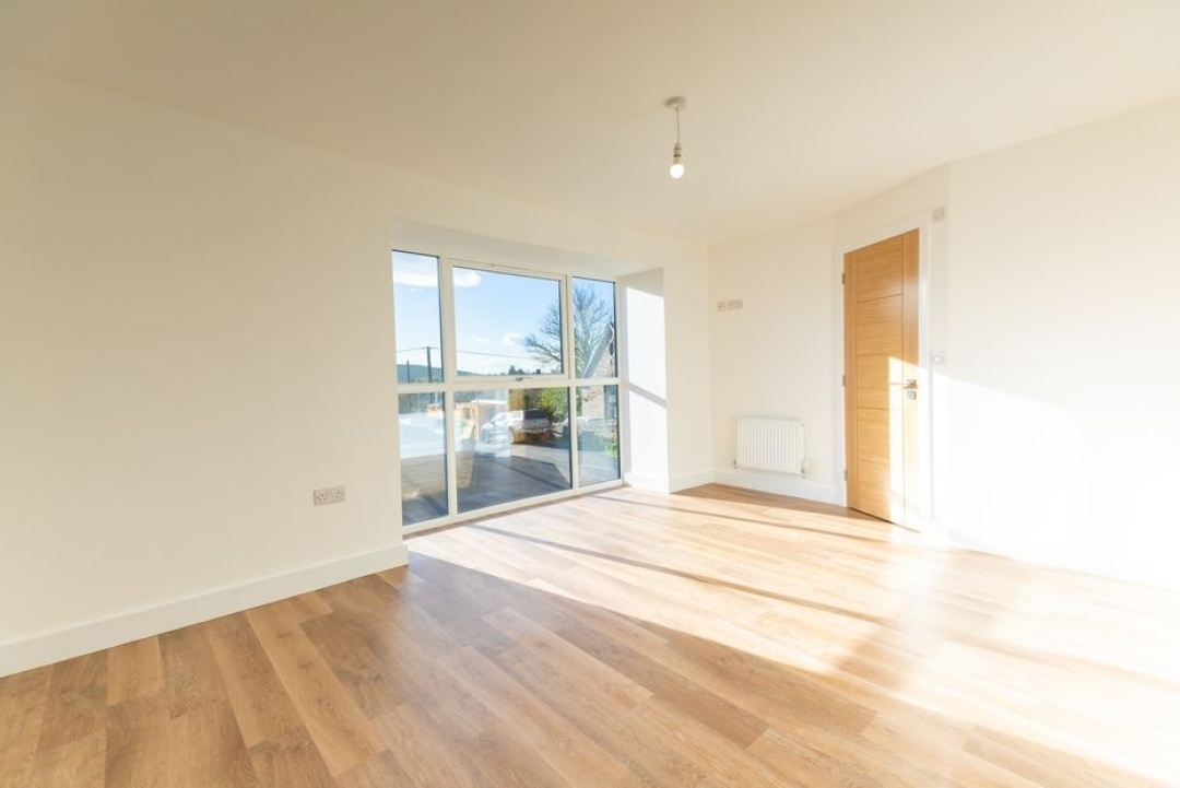 Manor Rise - Kiveton Park Station -