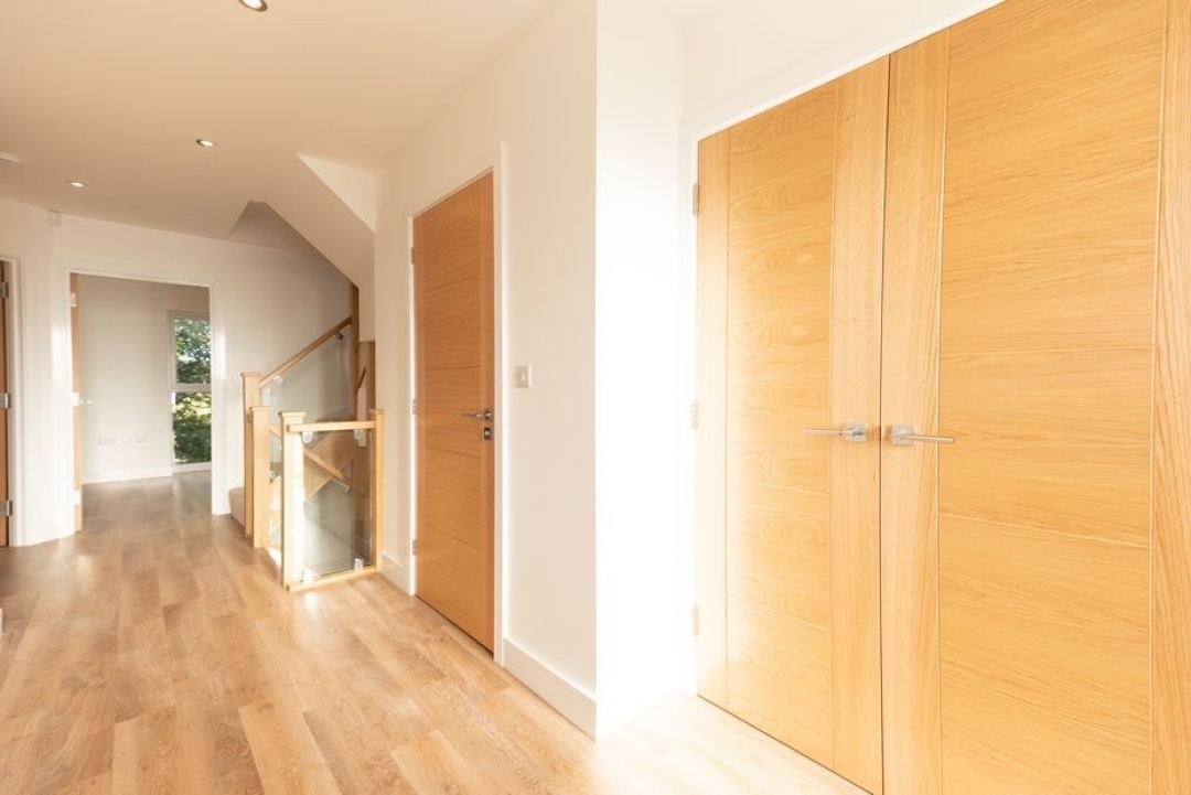 Manor Rise - Kiveton Park Station -